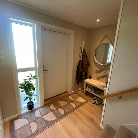 House In - 5 Min Walk To The Ons 2024 Апартаменты